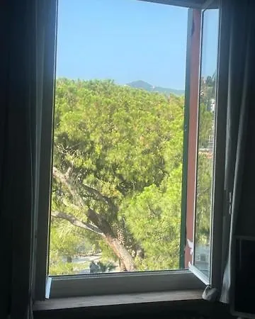 Bright With Seaview Апартаменты